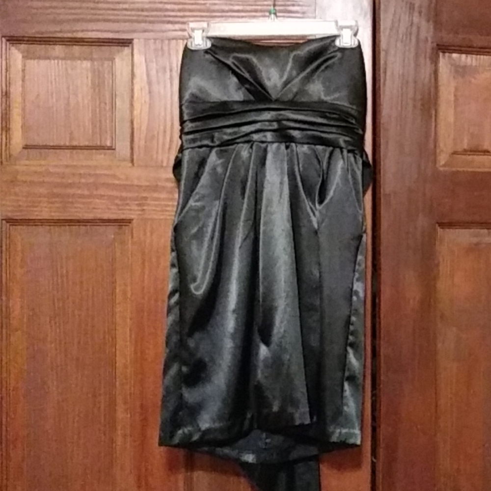 Cocktail/ formal dress